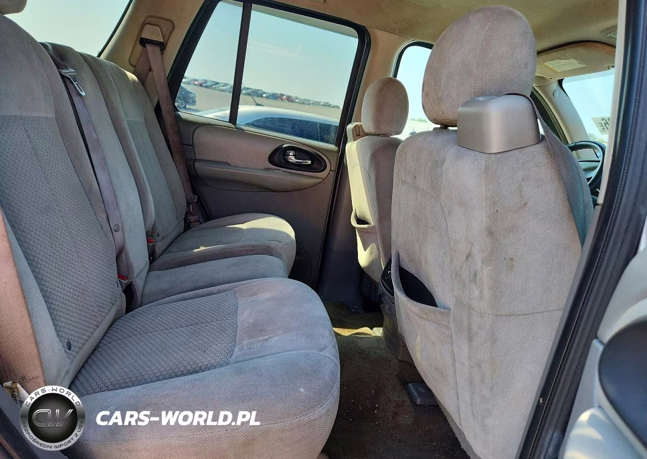 2007 Chevrolet Trailblazer Ls VIN:1GNDS13S172232725 - 11