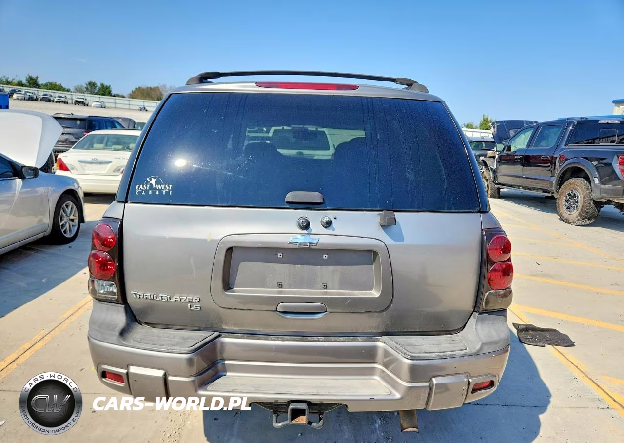 2007 Chevrolet Trailblazer Ls VIN:1GNDS13S172232725 - 6