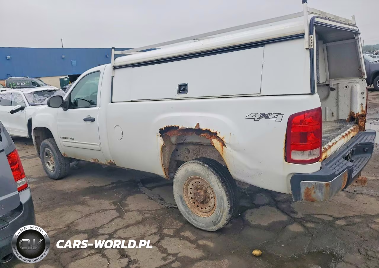 2007 GMC Sierra K2500 Heavy Duty VIN:1GTHK24KX7E602356 - 2