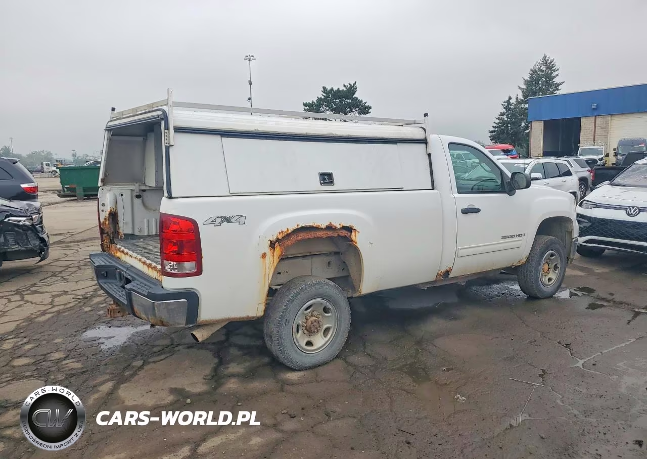 2007 GMC Sierra K2500 Heavy Duty VIN:1GTHK24KX7E602356 - 3