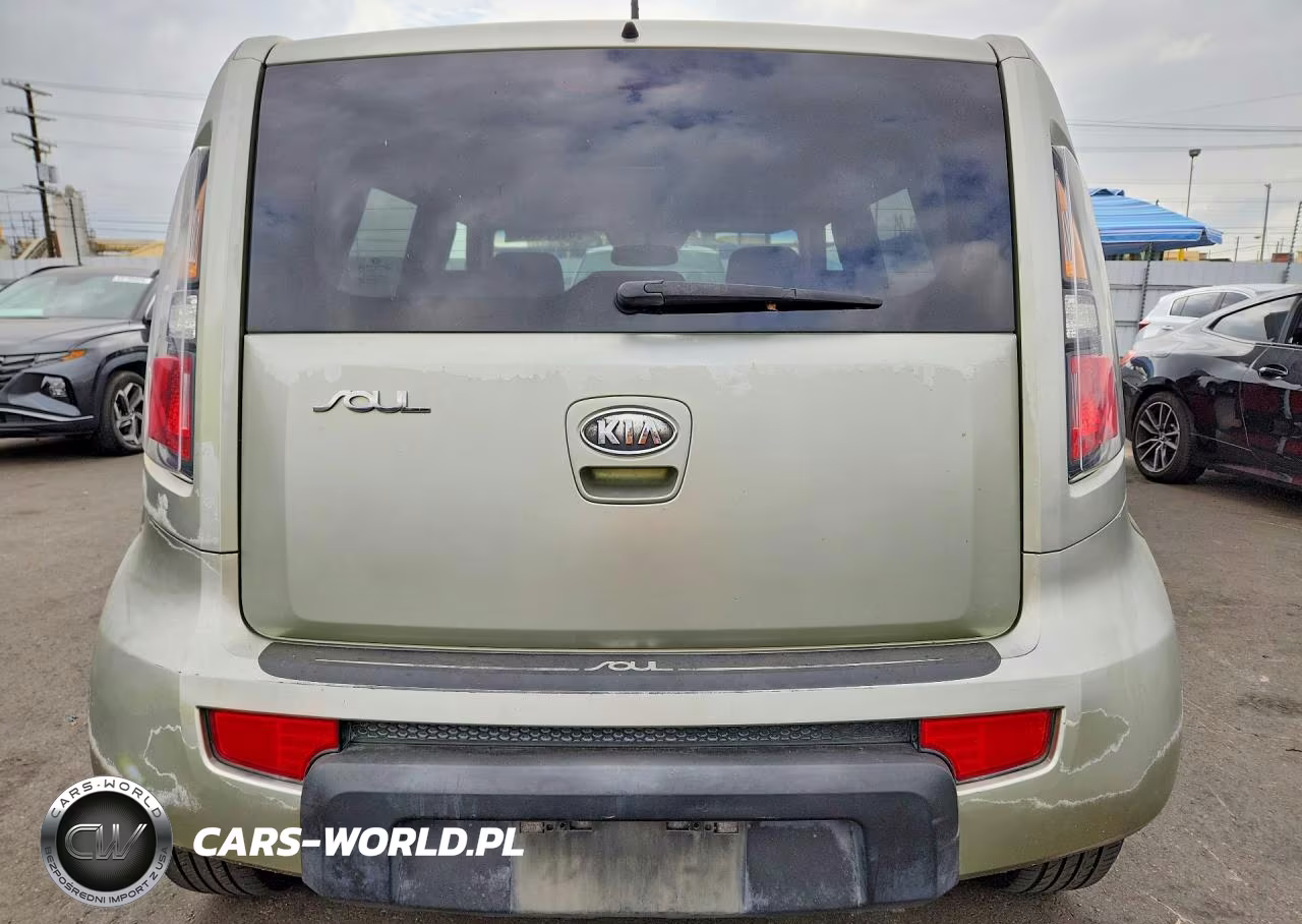 2010 Kia Soul + VIN:KNDJT2A25A7094909 - 6