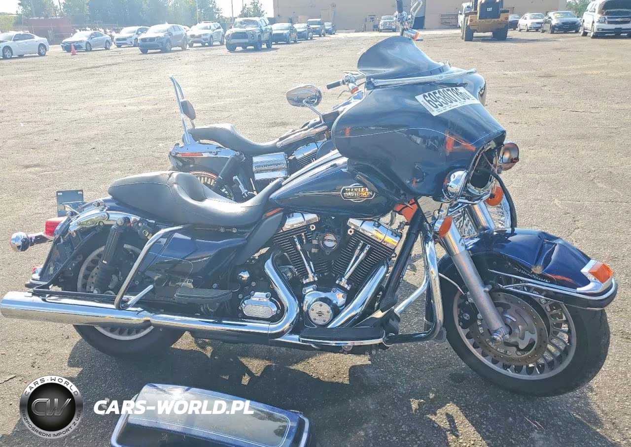 2012 Harley-Davidson Flhtcu Ultra Classic Electra Glide VIN:1HD1FCM16CB610435 - 1