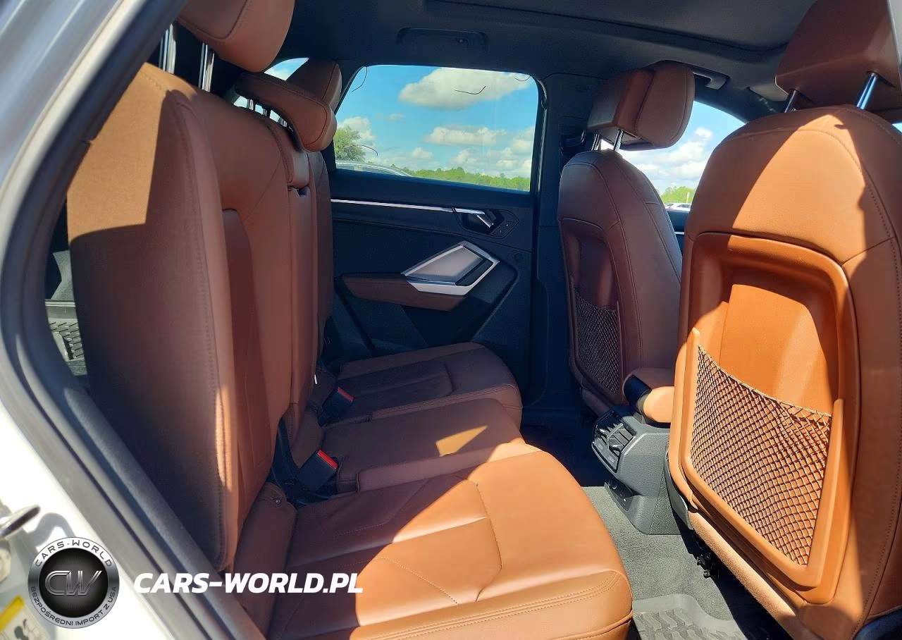 2020 Audi Q3 Premium Plus S-Line VIN:WA1EECF39L1093250 - 11