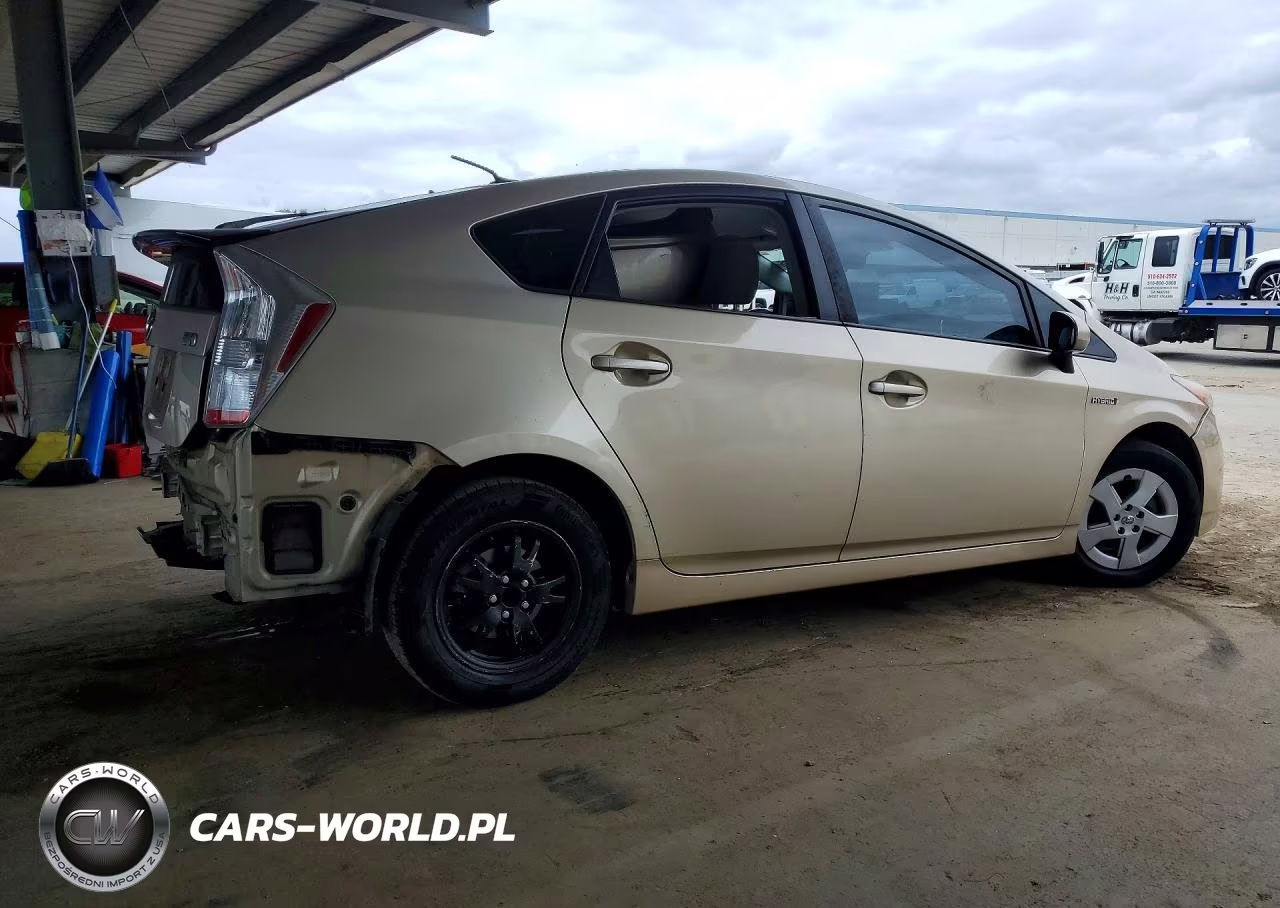 TOYOTA PRIUS VIN:JTDKN3DUXA0045943 - 3