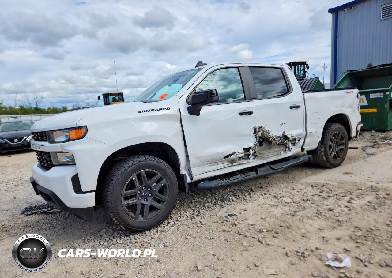 2021 Chevrolet Silverado K1500 Custom