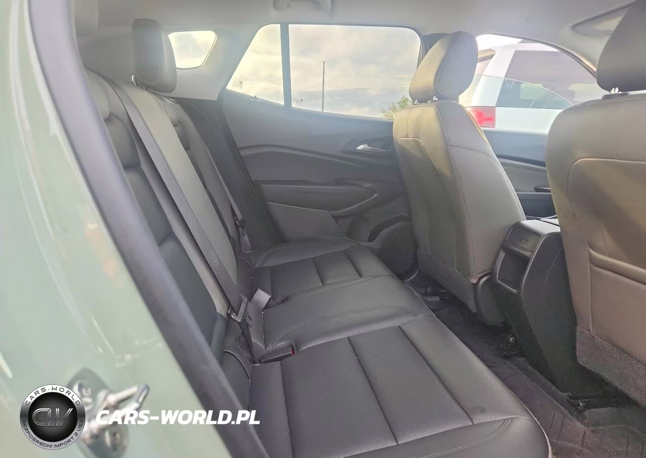 2024 Chevrolet Trax Activ VIN:KL77LKE25RC113673 - 11