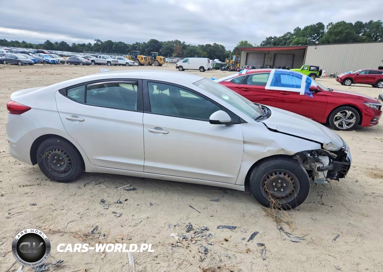 2017 Hyundai Elantra Se VIN:KMHD74LF4HU091326 - 4