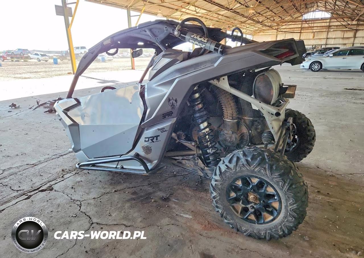 2019 Can-Am Maverick X3 Utility Vehicle VIN:3JBVXAW44KK001961 - 3