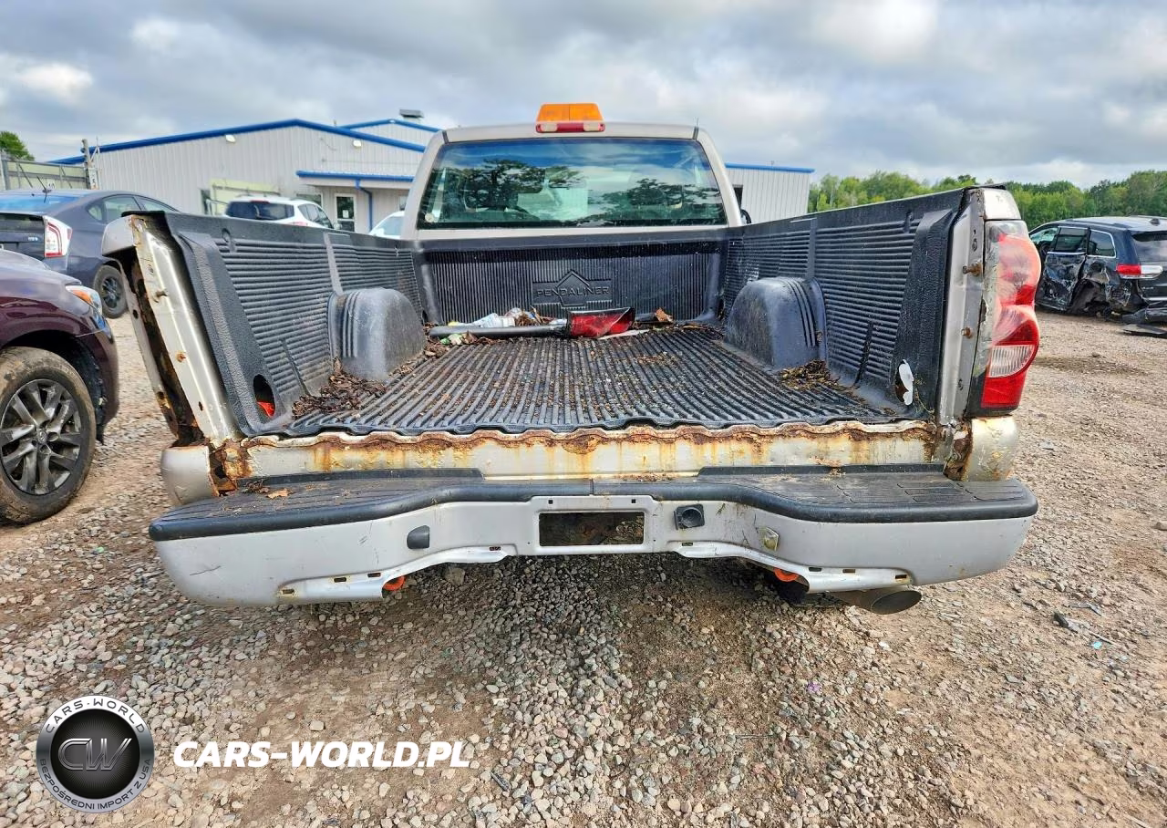 2007 Chevrolet Silverado K2500 Heavy Duty VIN:1GCHK24U67E136054 - 6