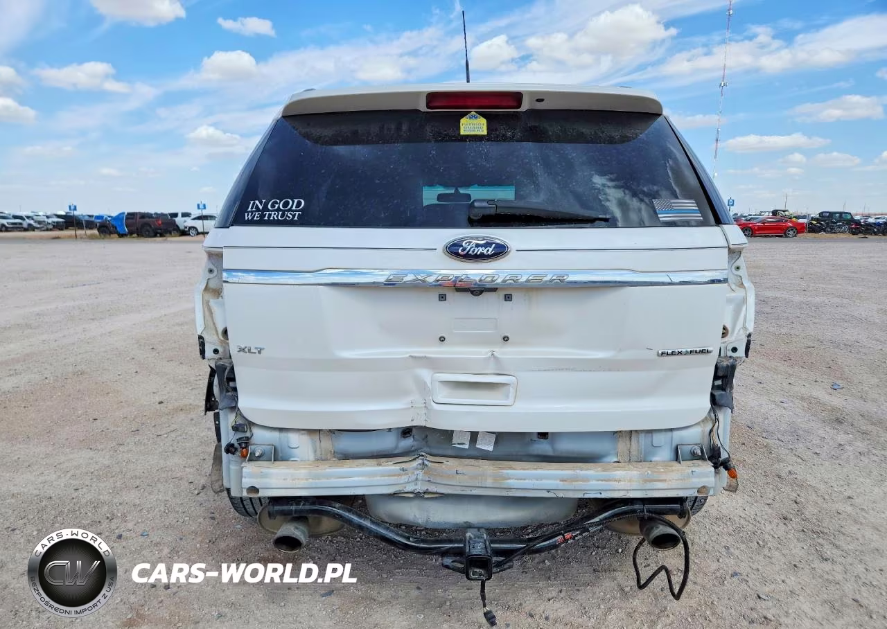 2015 Ford Explorer Xlt VIN:1FM5K7D85FGC49074 - 6