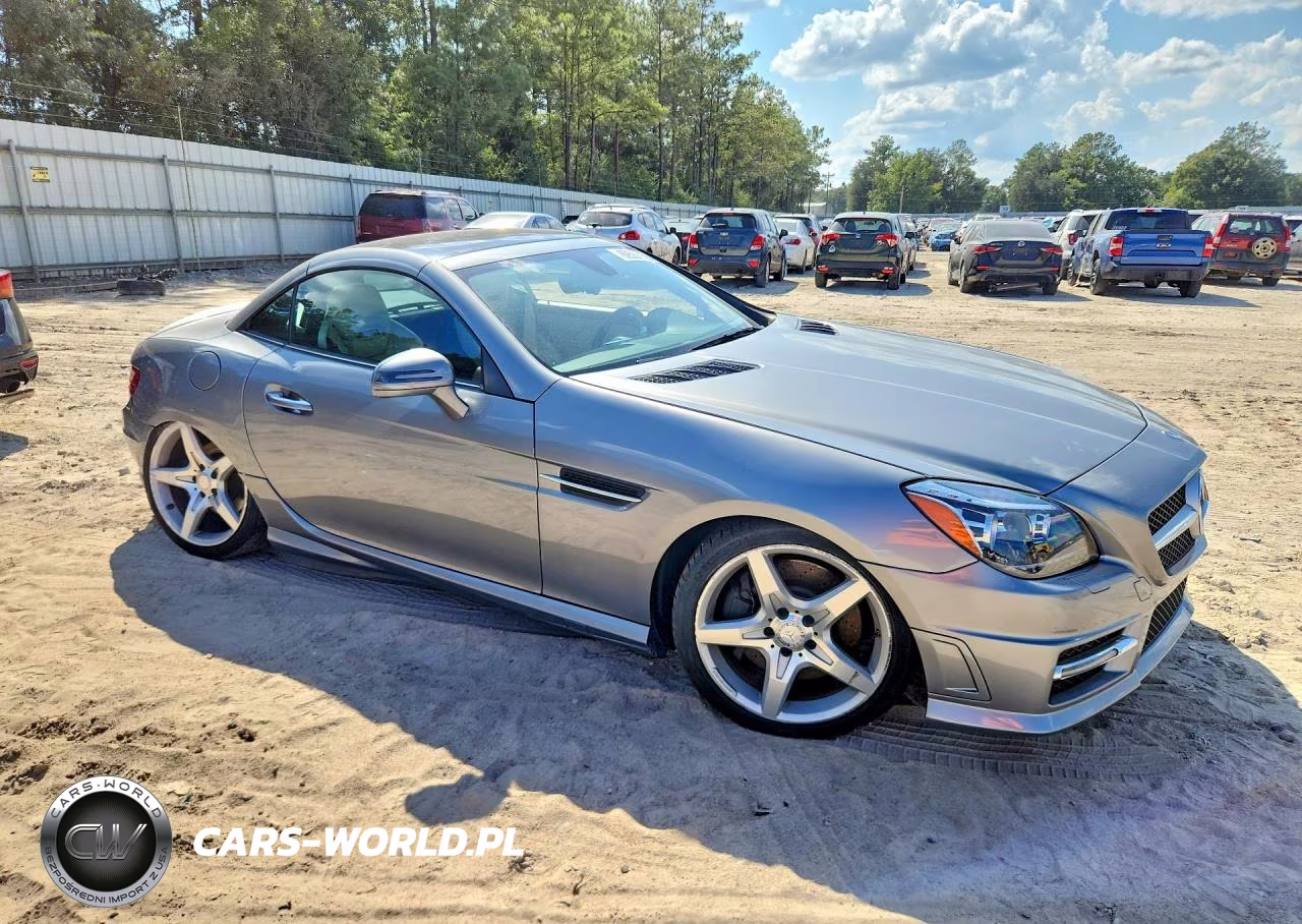 2012 Mercedes-Benz Slk 350 VIN:WDDPK5HAXCF024042 - 4