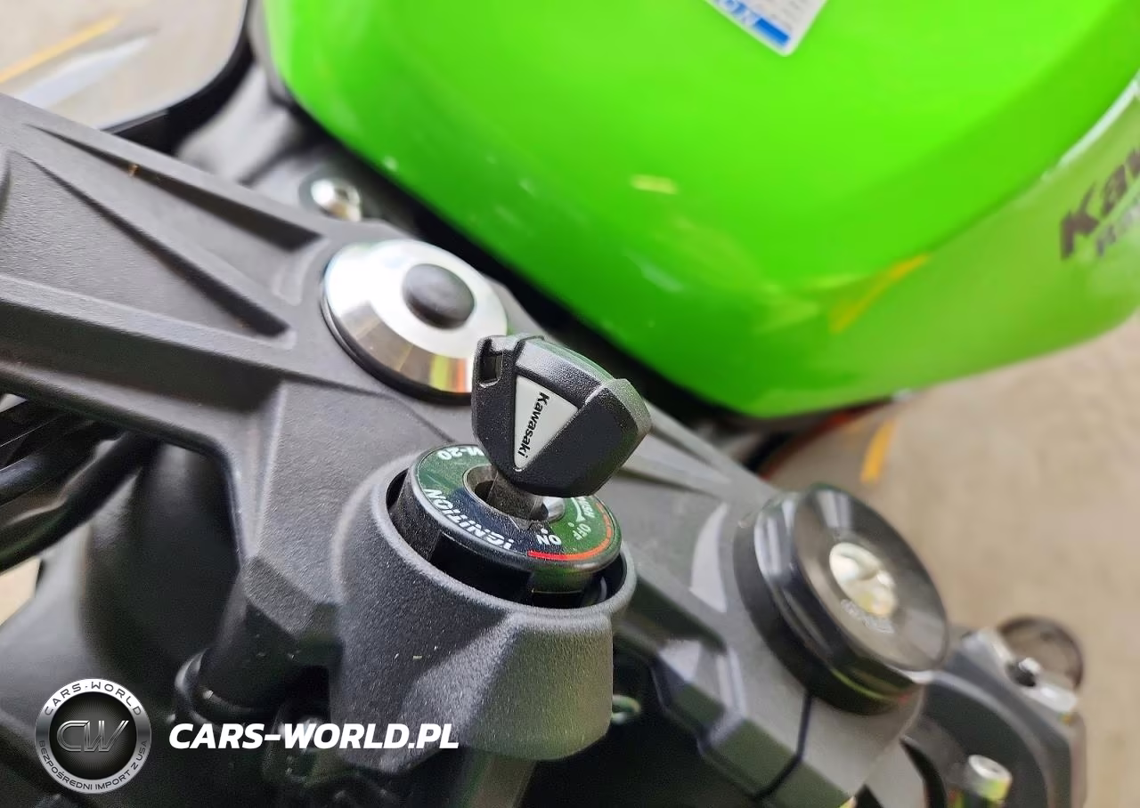 2025 Kawasaki Zx636 K VIN:JKBZXJK19SA011211 - 8