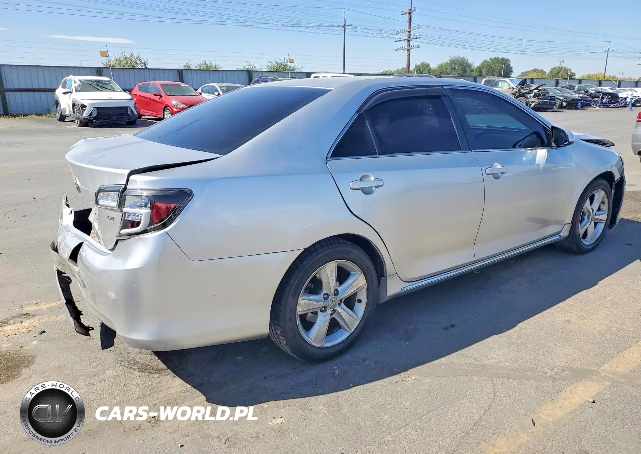 2012 Toyota Camry Le VIN:4T4BF1FK6CR236494 - 3