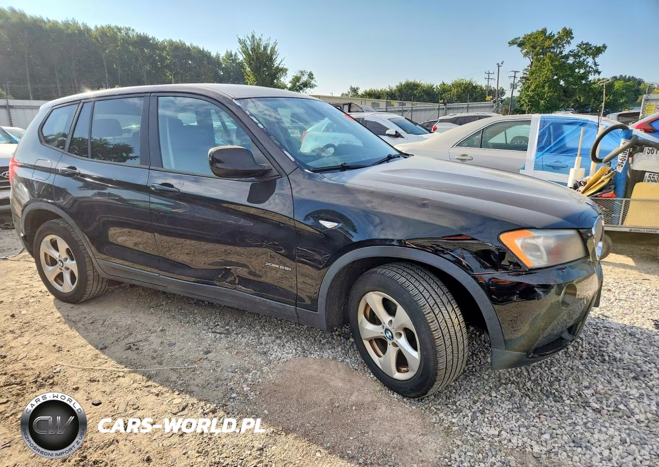 2011 BMW X3 xDrive28I VIN:5UXWX5C53BL716272 - 4