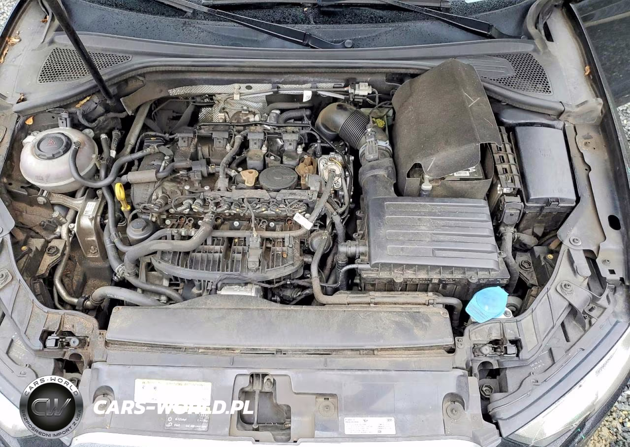 2018 Audi A3 Premium VIN:WAUAUGFF4J1071899 - 11