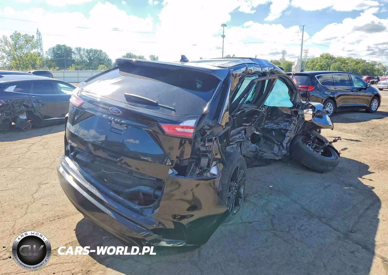 2023 Ford Edge Sel VIN:2FMPK4J97PBA18173 - 3