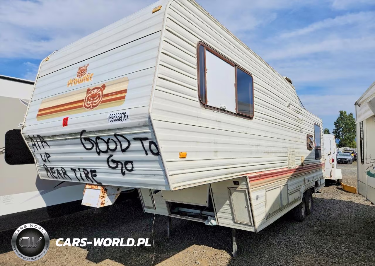 1988 Fleetwood Rv Prowler 5Th Wheel VIN:1EC5J2928J4235351 - 2