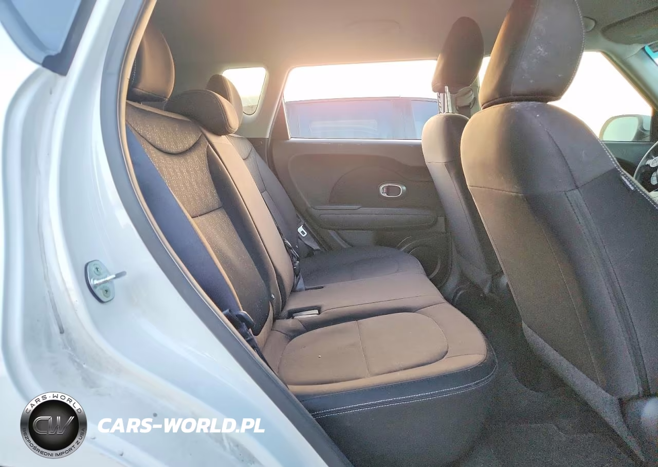 2015 Kia Soul Base VIN:KNDJN2A24F7204849 - 10