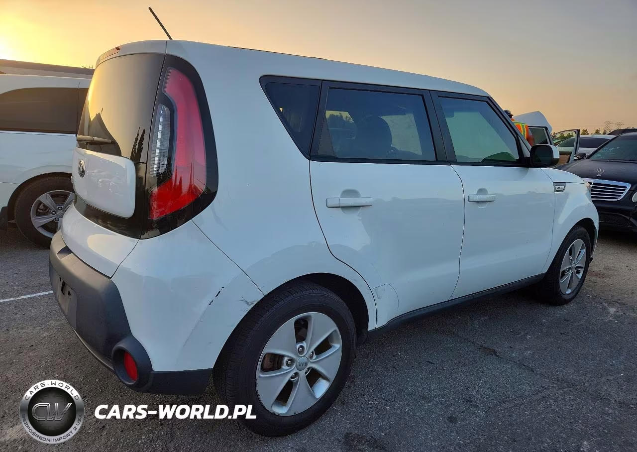 2015 Kia Soul Base VIN:KNDJN2A24F7204849 - 3