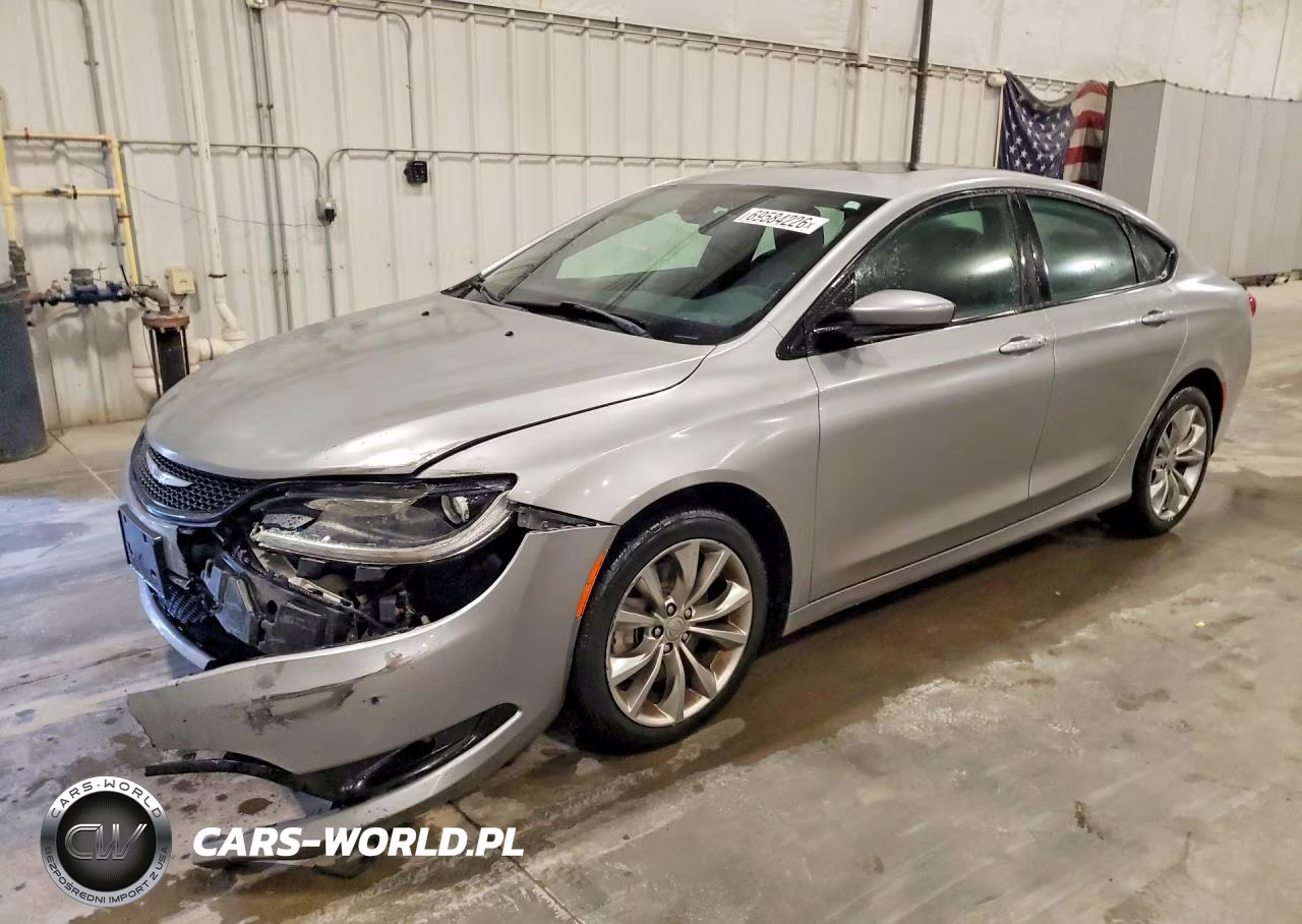 2015 Chrysler 200 S VIN:1C3CCCDG3FN686791 - 1