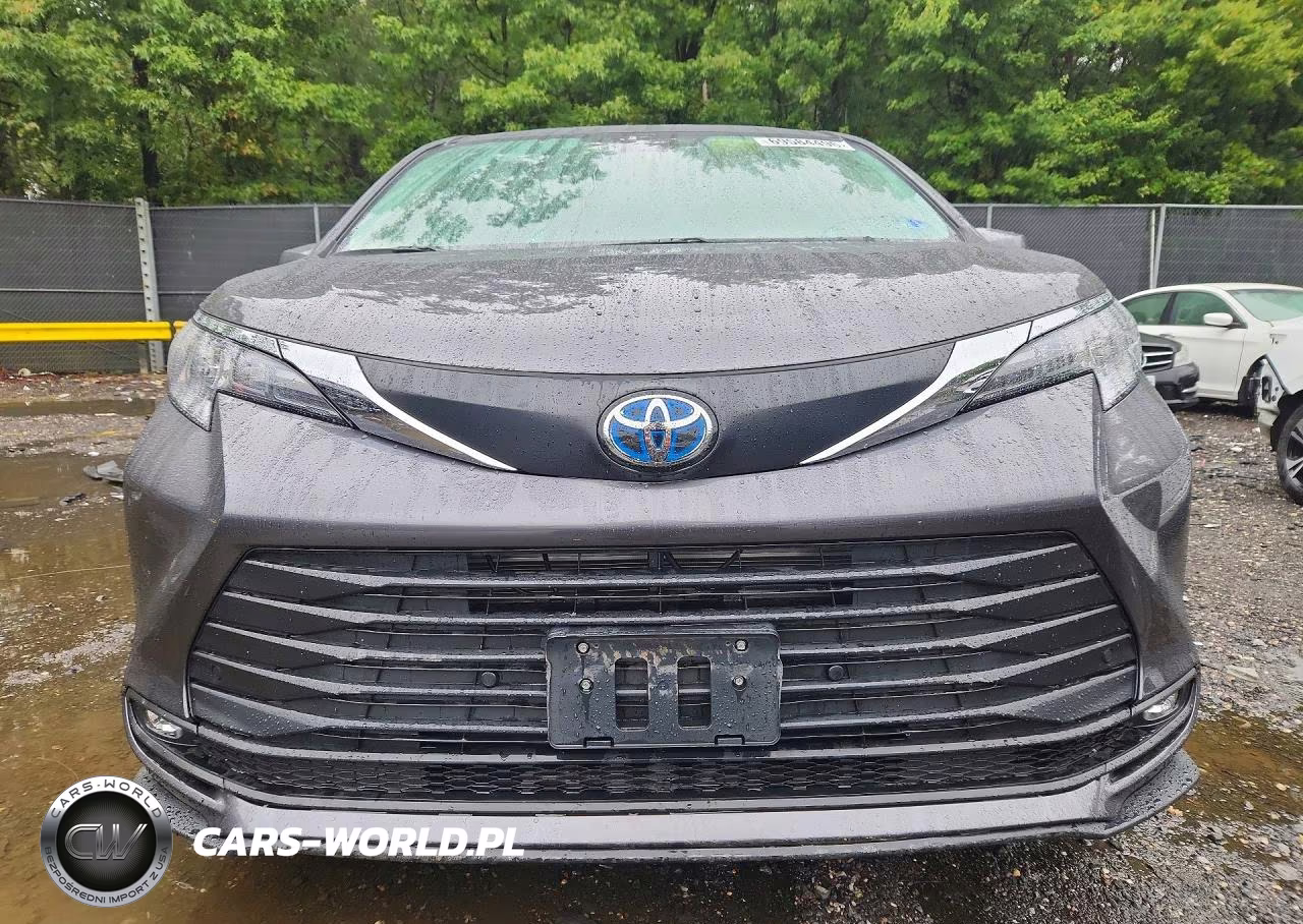 2025 Toyota Sienna Xle 7-Passenger VIN:5TDJSKFC7SS156483 - 5