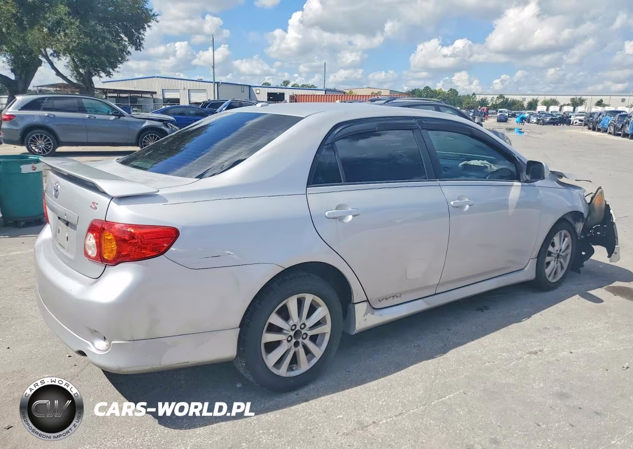 2010 Toyota Corolla S VIN:2T1BU4EE7AC472261 - 3