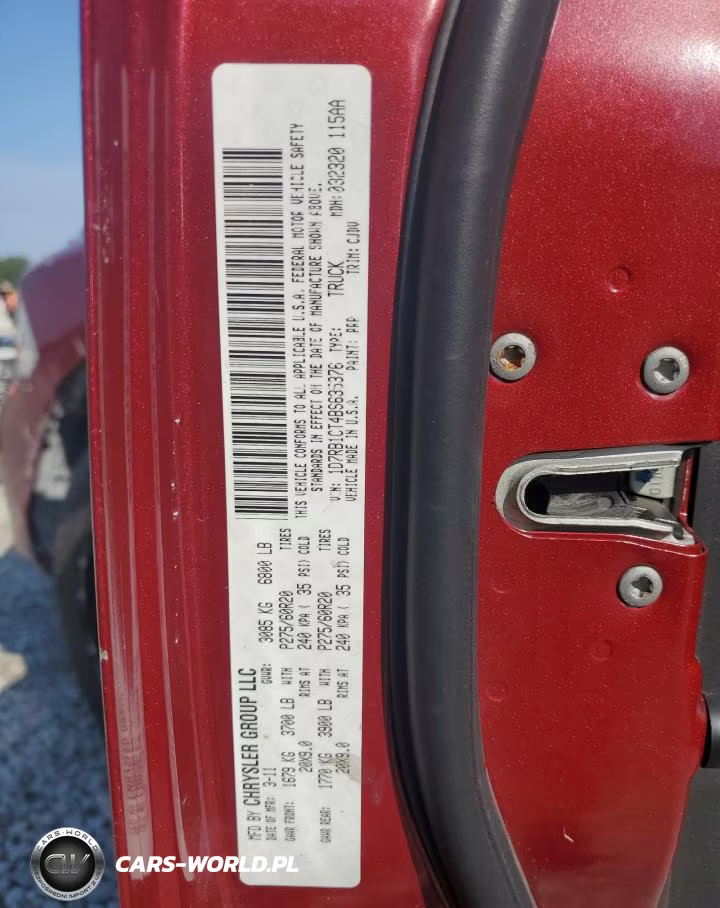 2011 Dodge Ram 1500 VIN:1D7RB1CT4BS635376 - 12