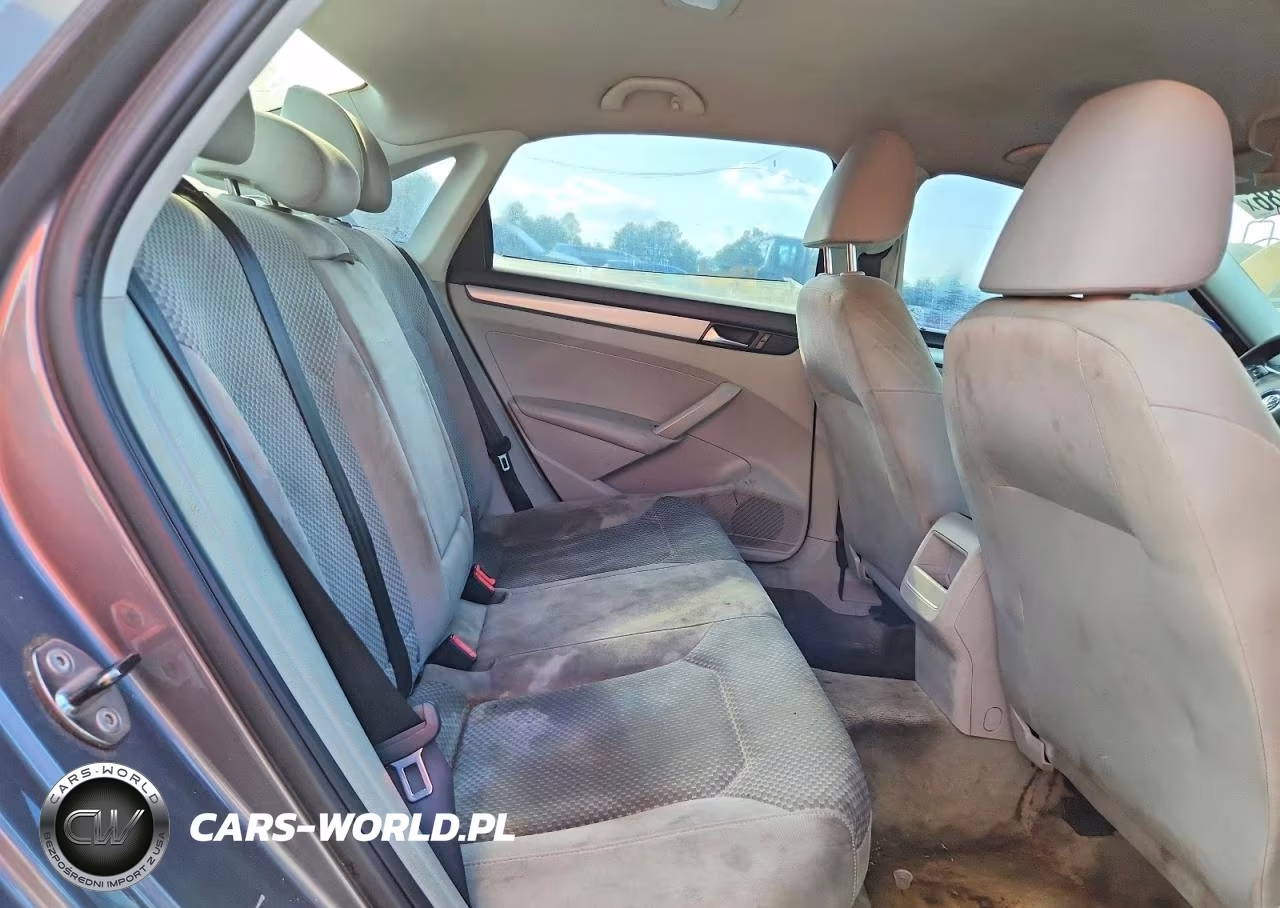 2014 Volkswagen Passat S VIN:1VWAT7A36EC076712 - 10