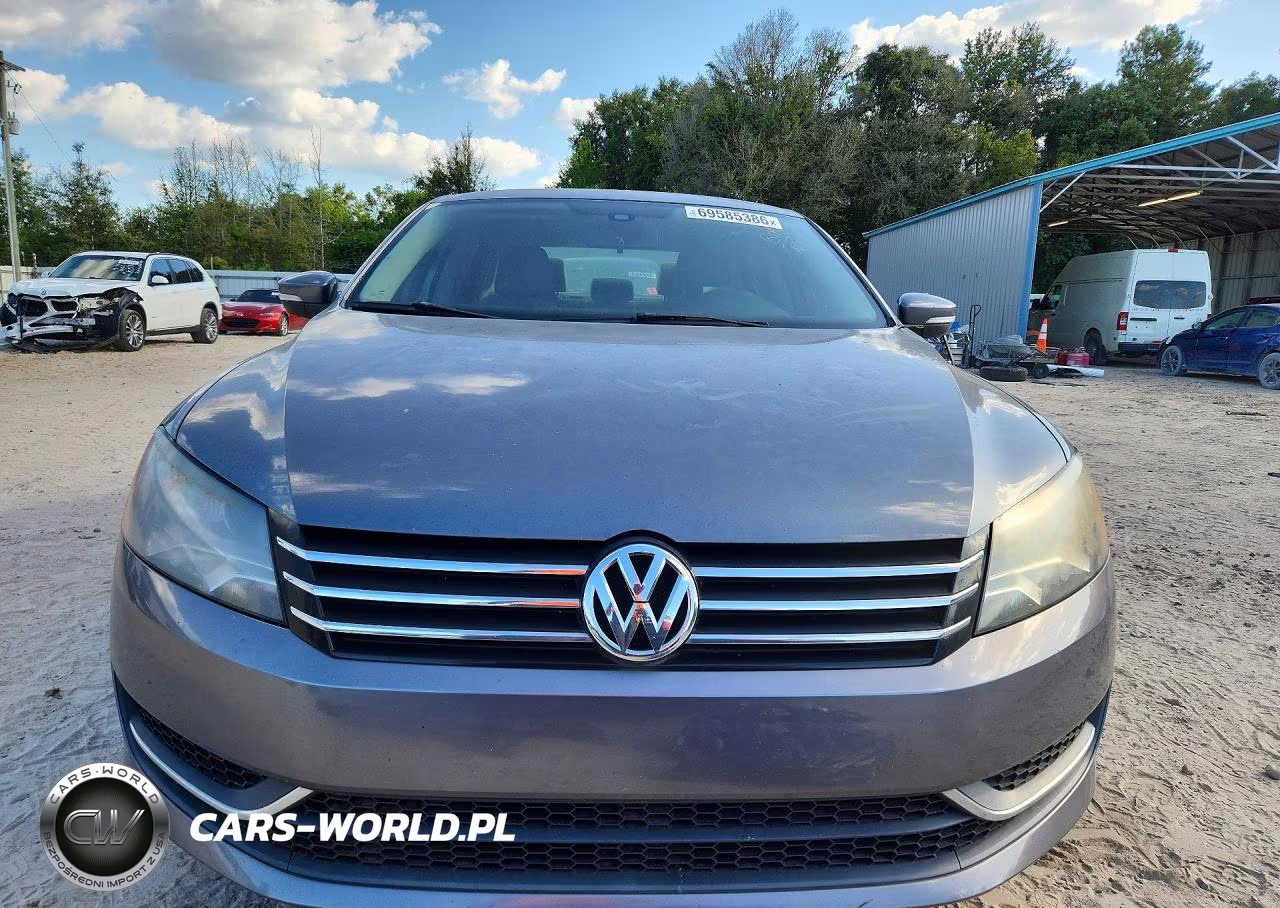 2014 Volkswagen Passat S VIN:1VWAT7A36EC076712 - 5
