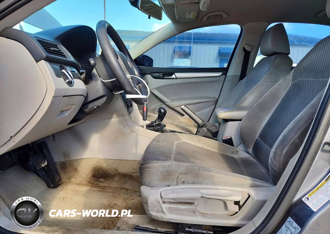 2014 Volkswagen Passat S VIN:1VWAT7A36EC076712 - 7