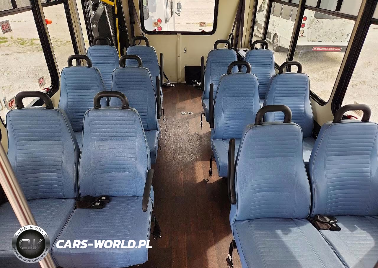 2021 Ford Econoline E350 Super Duty Cutaway Van VIN:1FDEE3FN5MDC10809 - 10