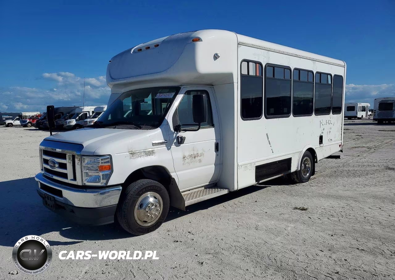 2021 Ford Econoline E350 Super Duty Cutaway Van VIN:1FDEE3FN6MDC10706 - 1