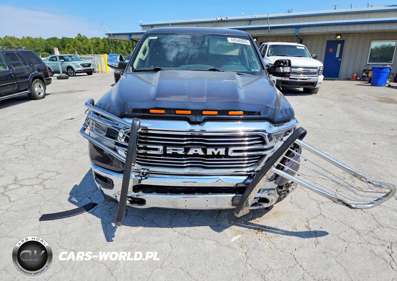 2020 Ram 1500 Laramie VIN:1C6SRFJTXLN244182 - 5