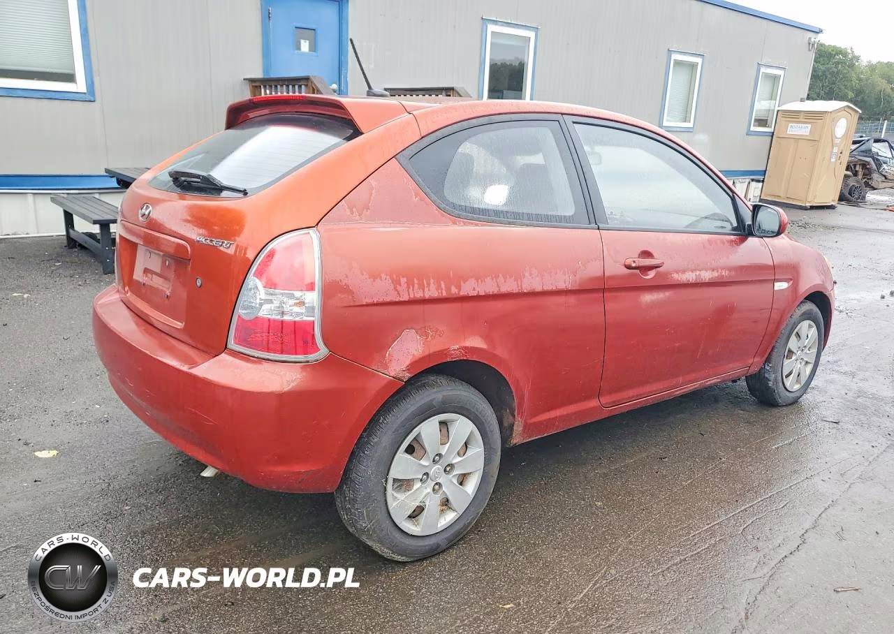 2010 Hyundai Accent Gs VIN:KMHCM3AC4AU151716 - 3