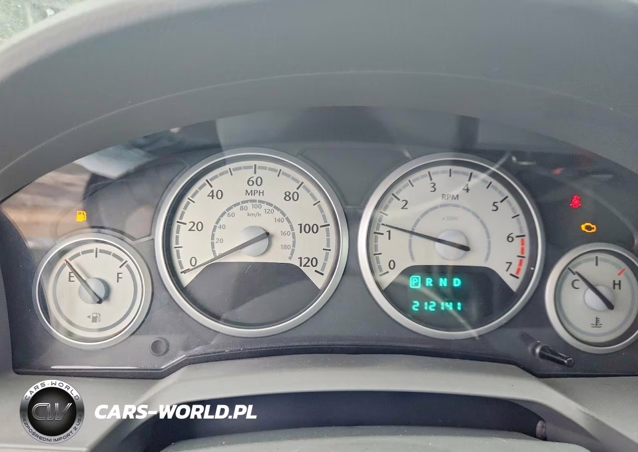 2010 Chrysler Town & Country Lx VIN:2A4RR4DE3AR214167 - 9
