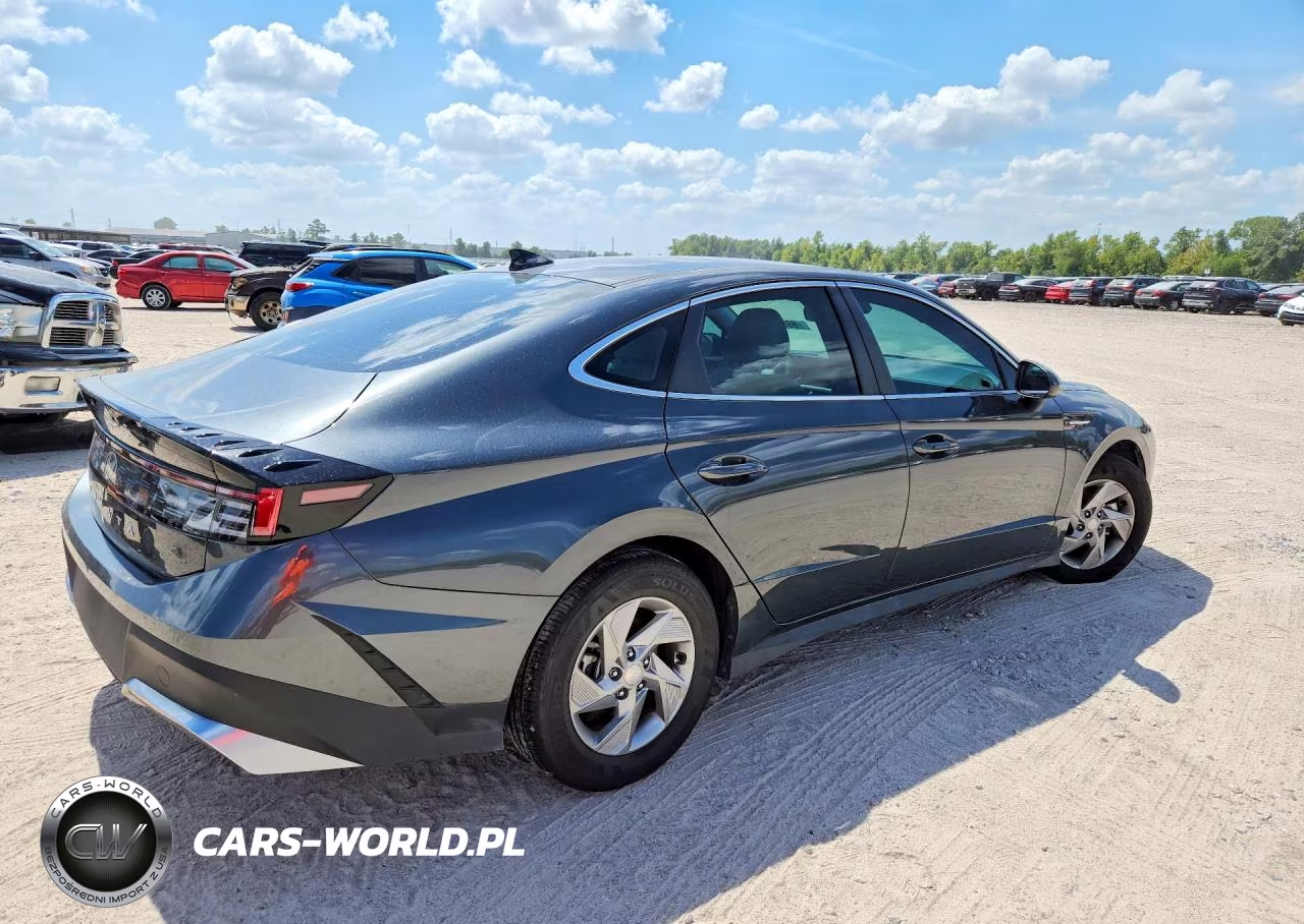 2026 Hyundai Sonata Se VIN:KMHL24JA3TA573779 - 3