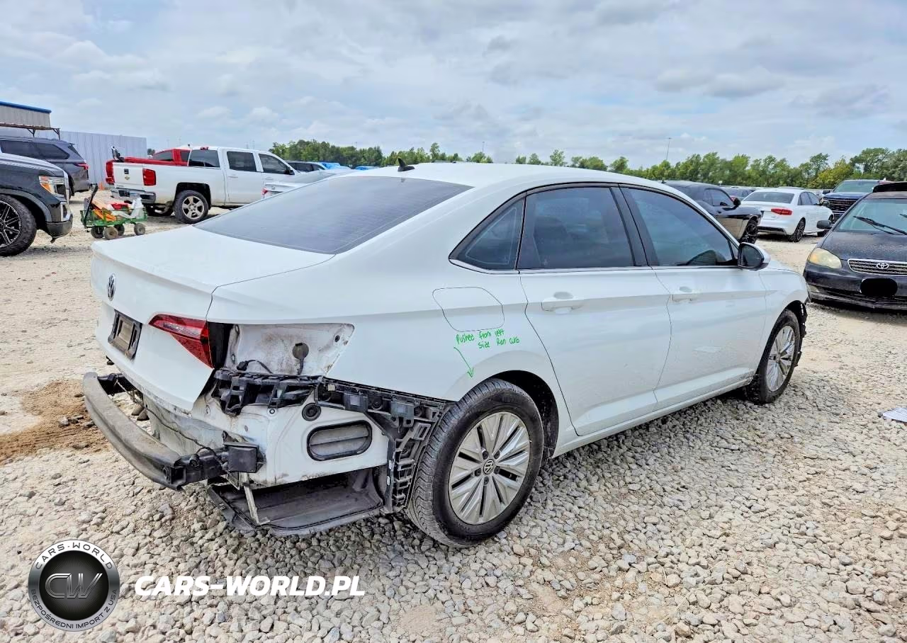 2019 Volkswagen Jetta S VIN:3VWC57BUXKM059691 - 3