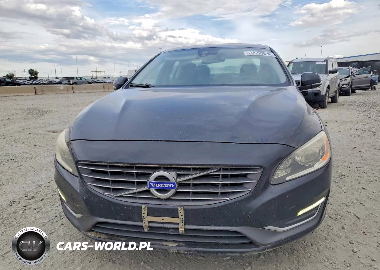 2015 Volvo S60 Platinum VIN:YV1612TD2F2308375 - 5