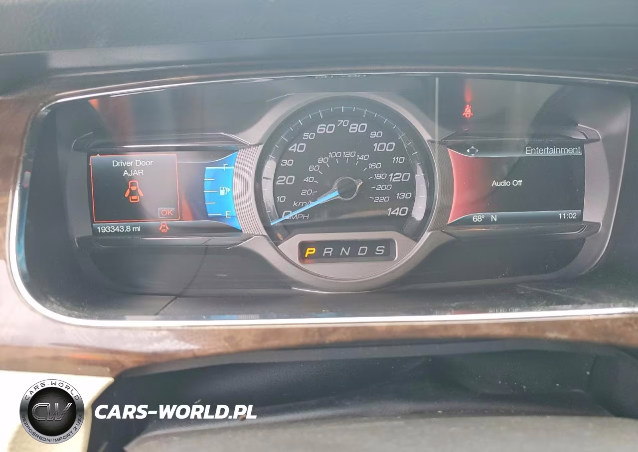 2019 Ford Taurus Limited VIN:1FAHP2F85KG118780 - 9