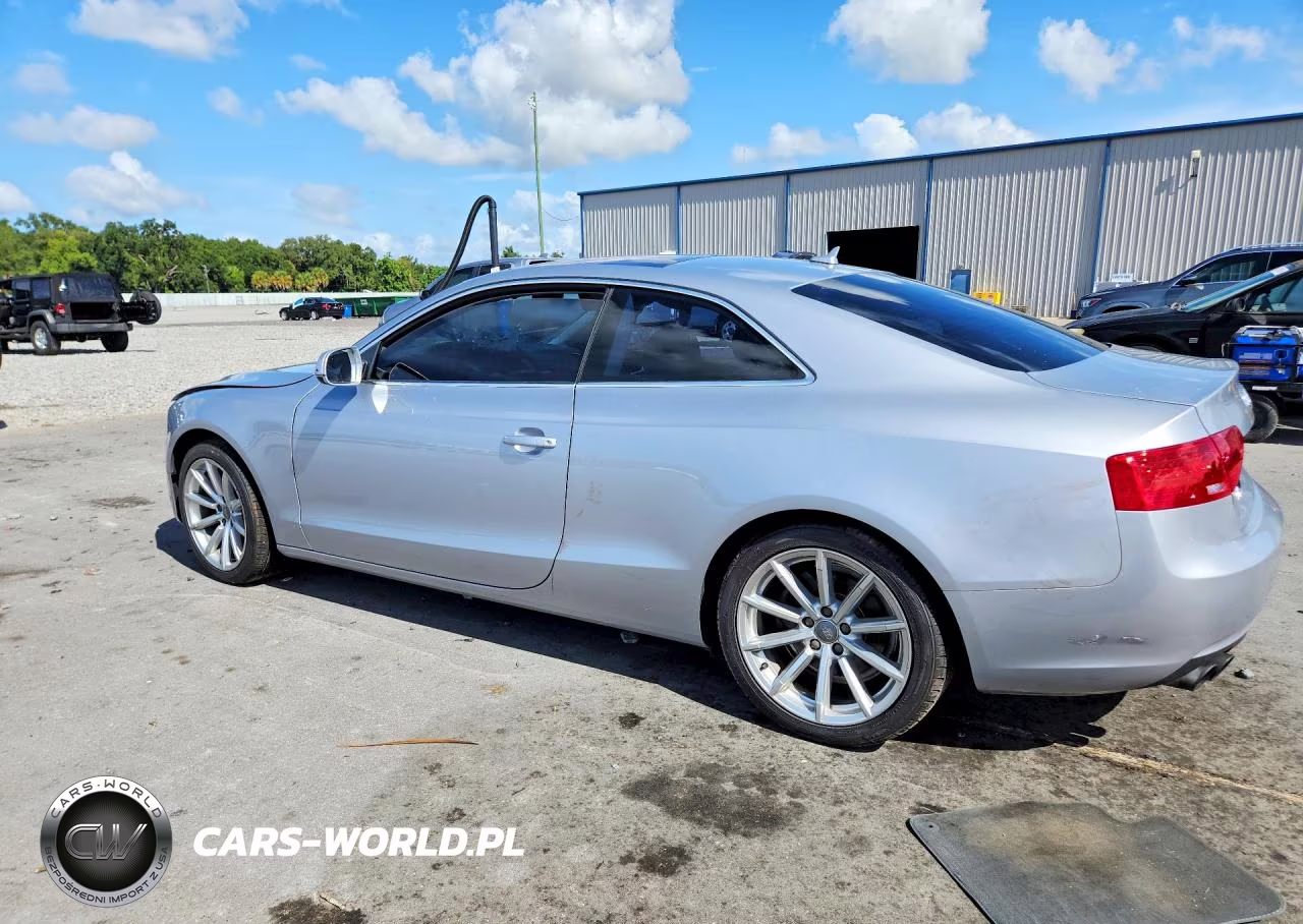 2015 Audi A5 Premium VIN:WAUCFAFR9FA055604 - 2