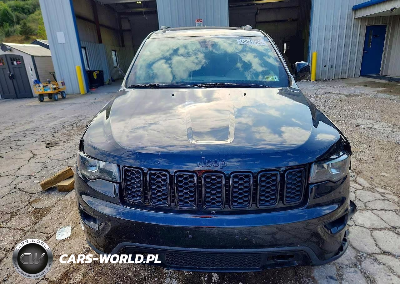 2018 Jeep Grand Cherokee VIN:1C4RJFAG4JC482264 - 5