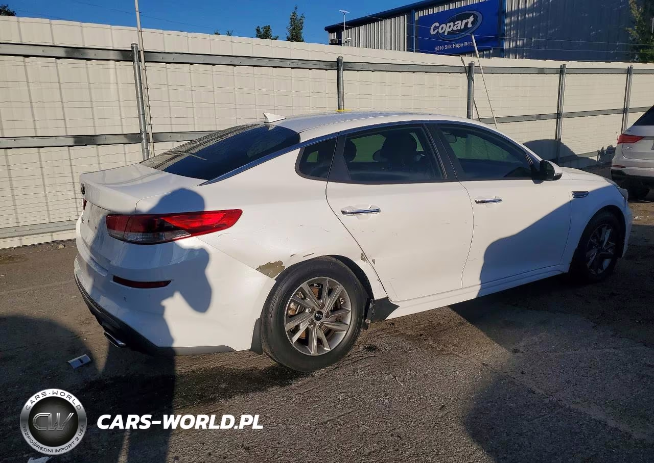 2019 Kia Optima Lx VIN:5XXGT4L39KG307445 - 3