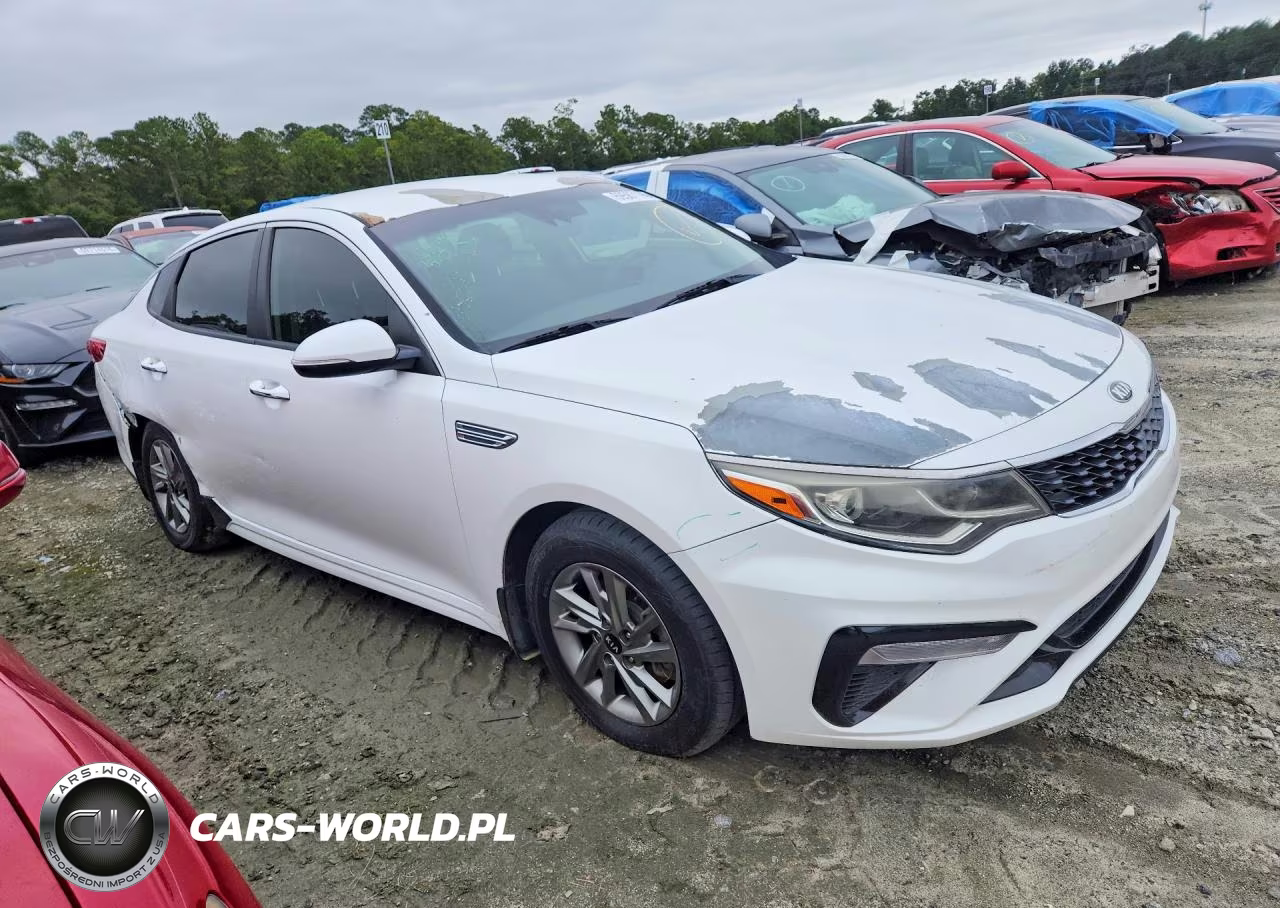2019 Kia Optima Lx VIN:5XXGT4L39KG307445 - 4