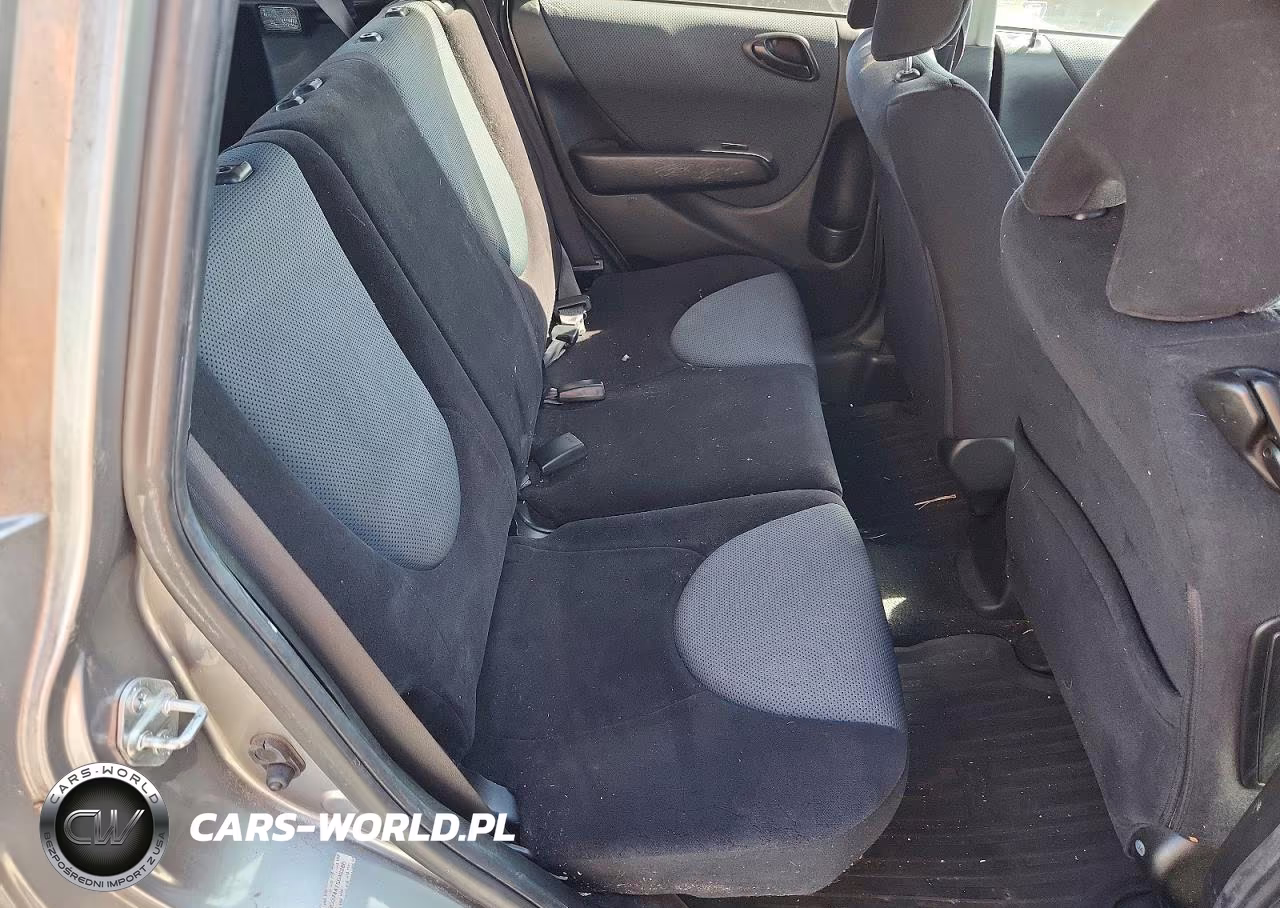 2007 Honda Fit VIN:JHMGD37447S048286 - 10