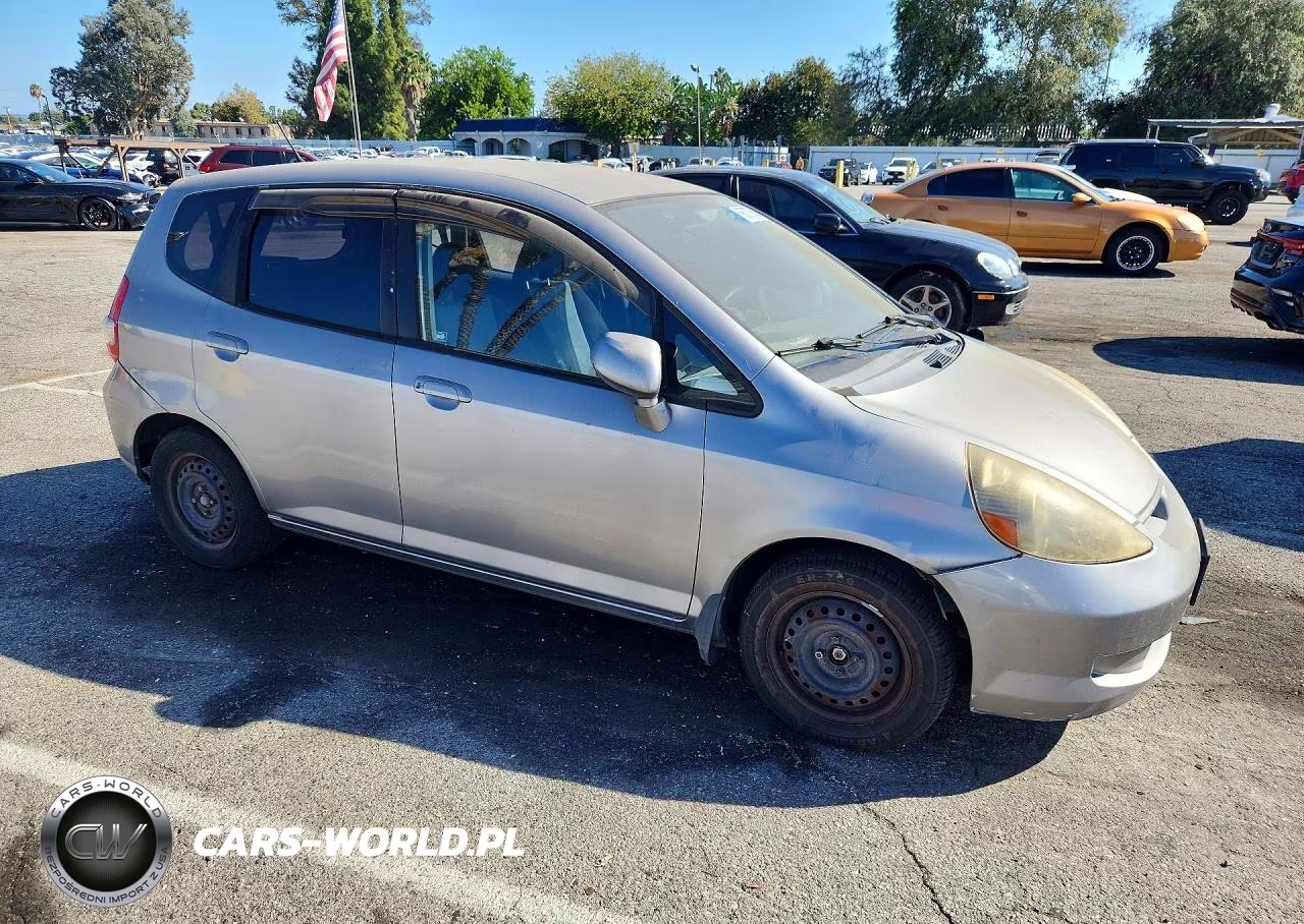 2007 Honda Fit VIN:JHMGD37447S048286 - 4