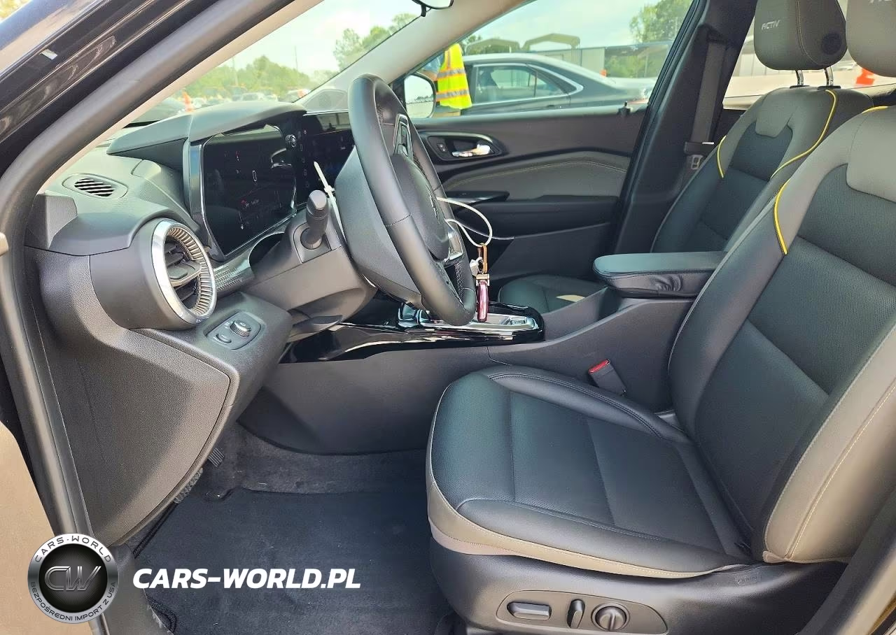 2025 Chevrolet Trax Activ VIN:KL77LKEP1SC073125 - 7
