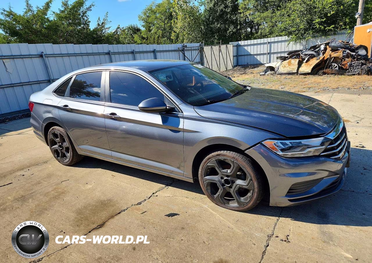 2019 Volkswagen Jetta S VIN:3VWC57BU9KM105558 - 4