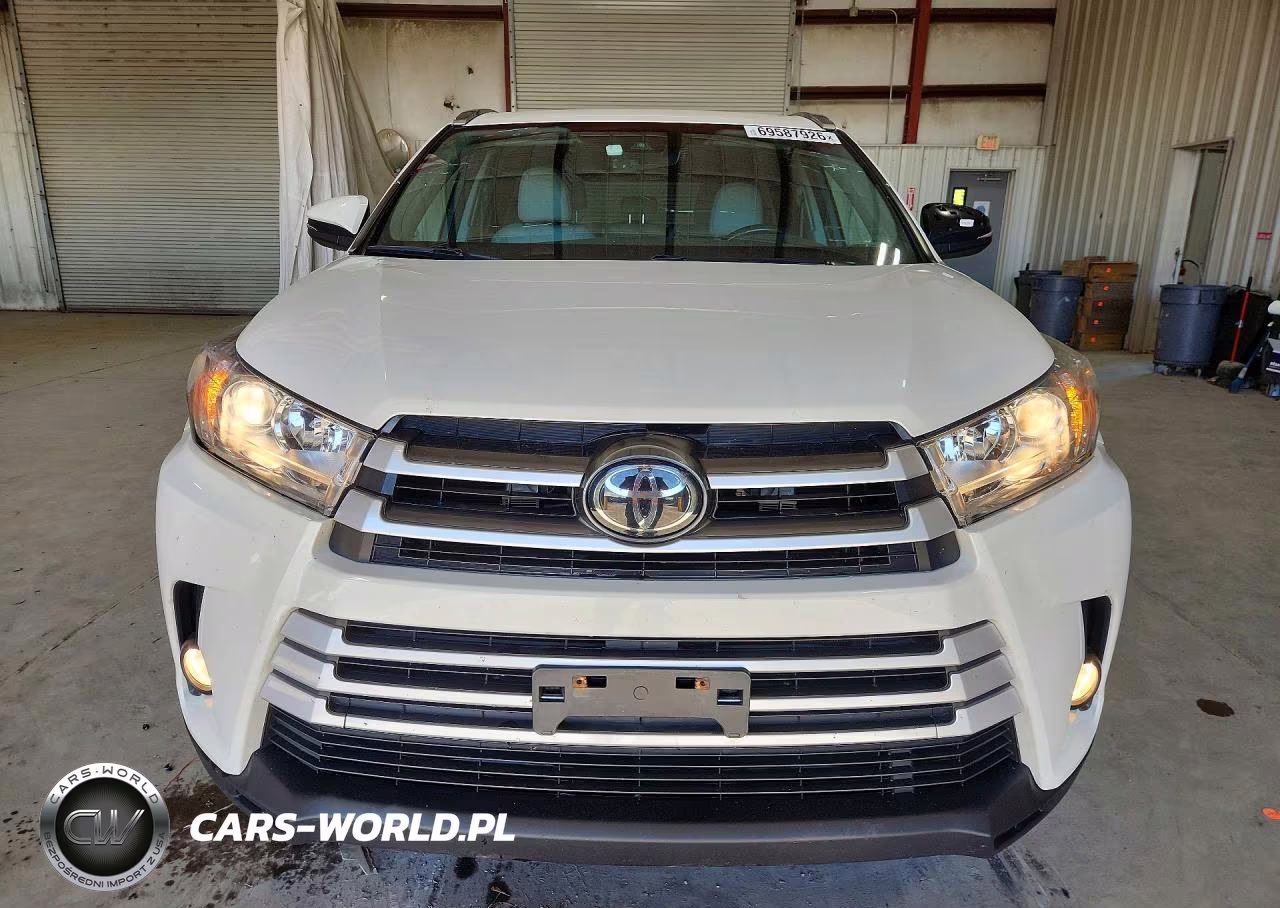 2017 Toyota Highlander Xle VIN:5TDJZRFH9HS476803 - 5