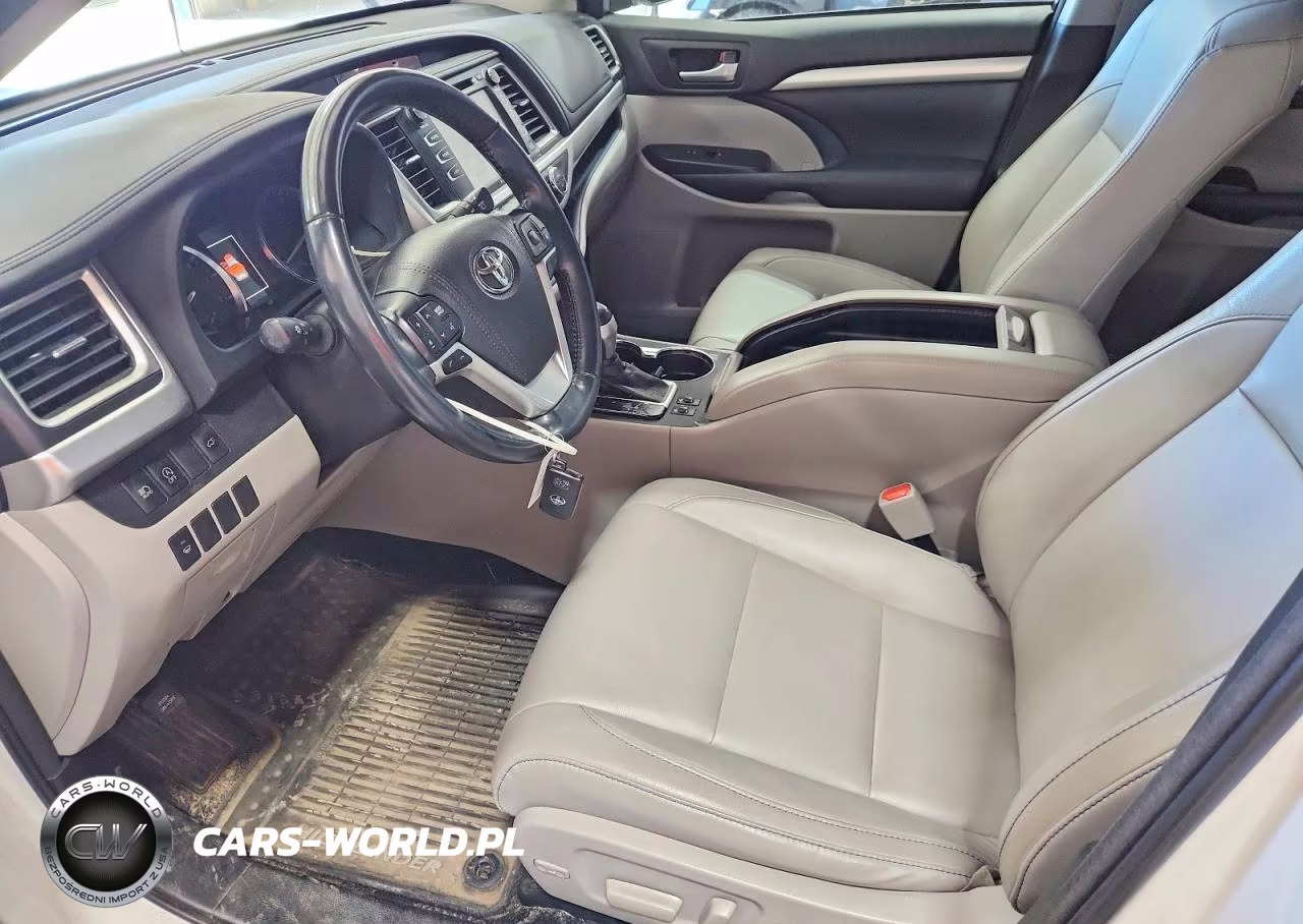 2017 Toyota Highlander Xle VIN:5TDJZRFH9HS476803 - 7