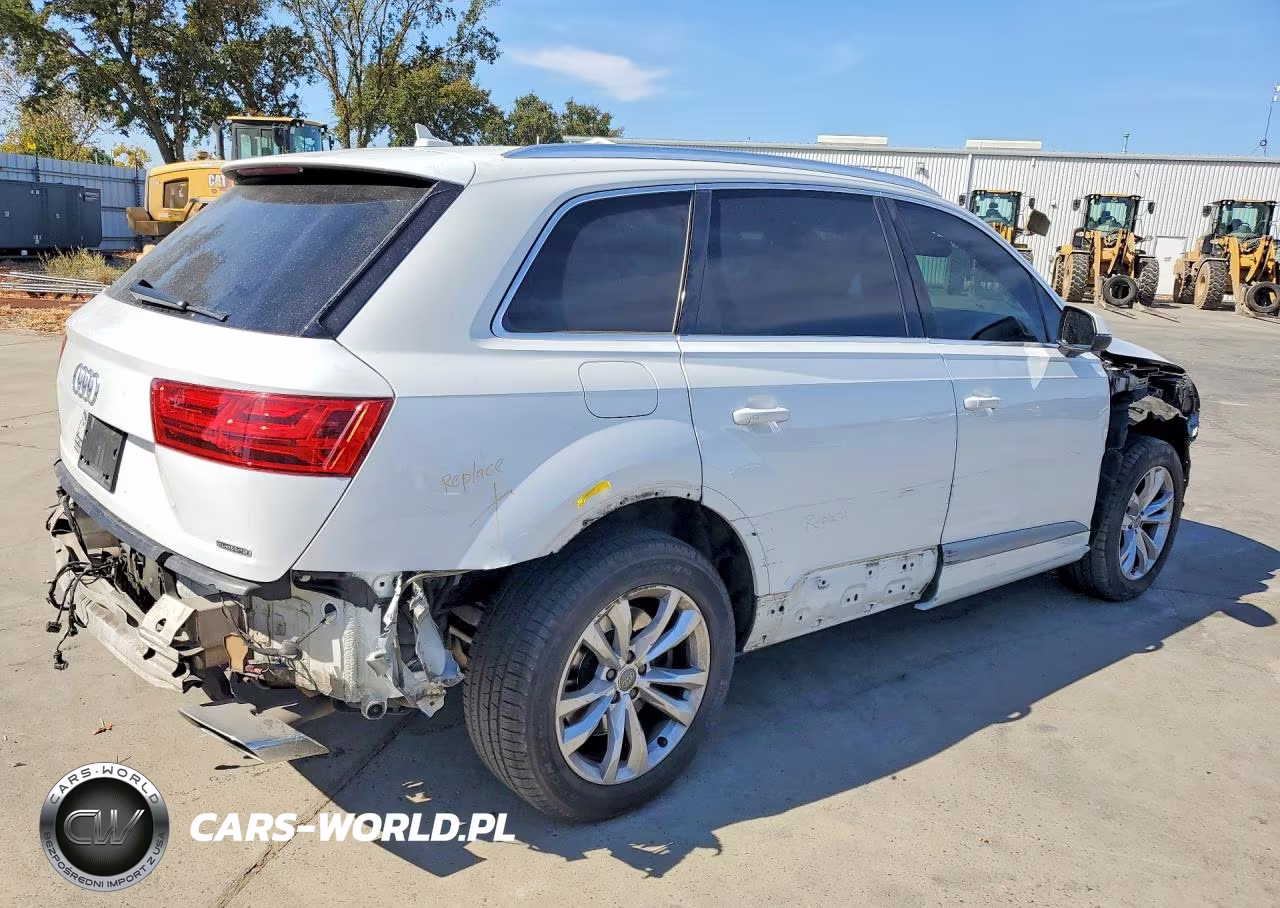 2019 Audi Q7 Premium VIN:WA1AHAF7XKD049560 - 3
